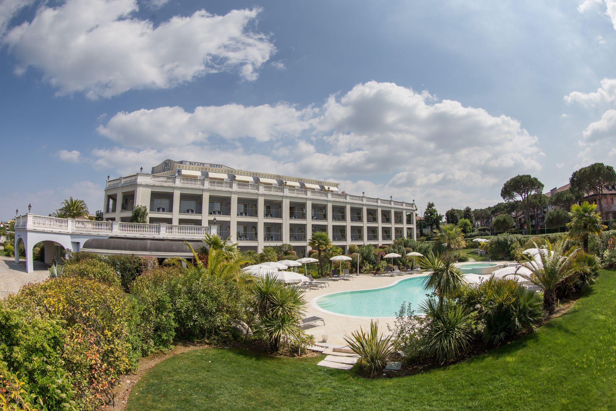 Palace Hotel Desenzano Desenzano del Garda Exterior foto